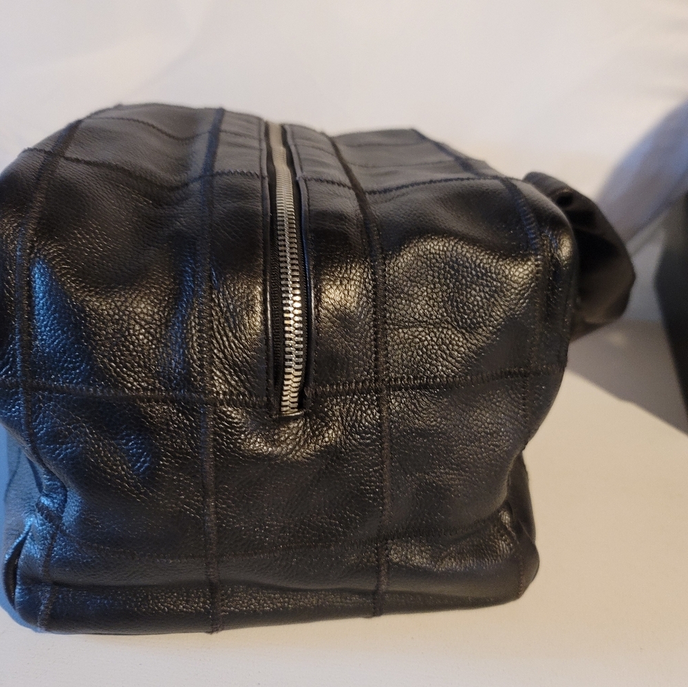 Black Chanel chocolate bar Handbag Cavier Leather - Picture 4 of 9